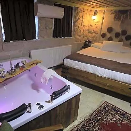 Almula Cave Отель 5*
